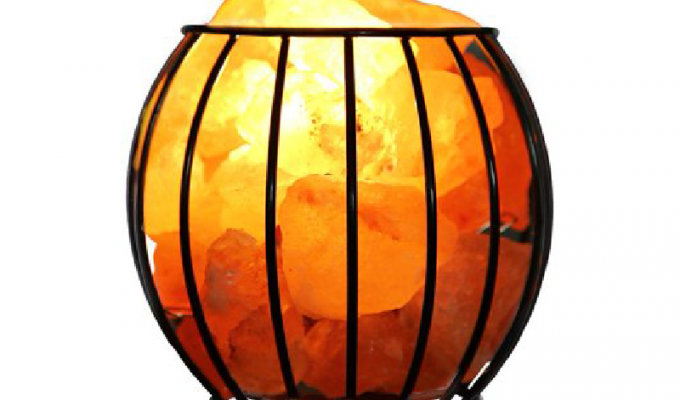 Iron Salt Basket Lamp